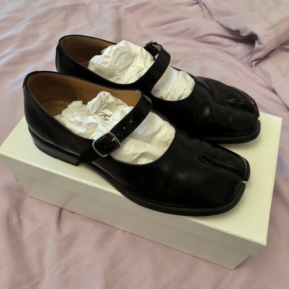 Maison Margiela Black Tabi Mary Jane Loafers - Picture 1 of 6